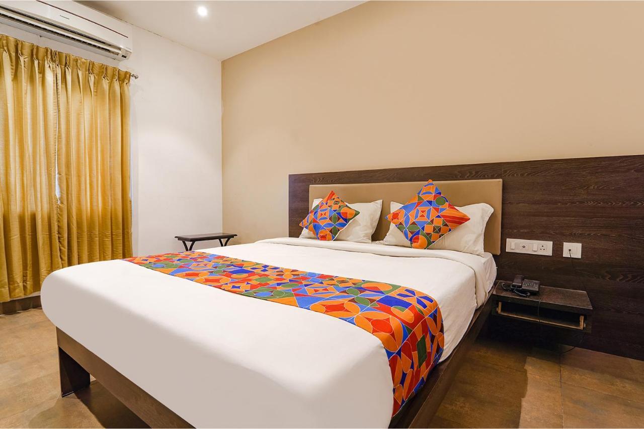 Fabhotel Karpagam - 900M From Nehru Stadium Coimbatore Exterior foto